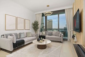 TV, offices - Stunning 2BR |Burj Khalifa View|Dubai Mall Tunnel (Dubai)