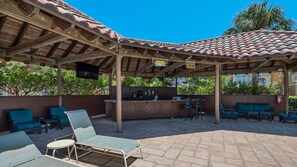 Bar (on property) - The Bluefin - Luxury Beach Home! (Destin)