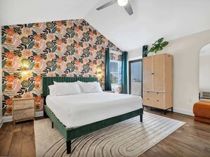 9 bedrooms, iron/ironing board, free WiFi, bed sheets