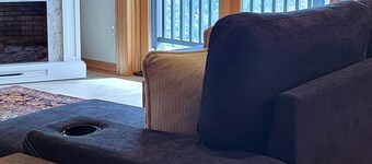 Spacious studio near Jacksonville, WiFi, kitchen, balcony & spectacular views