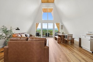 TV connectée, cheminée