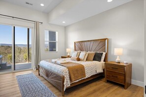 3 soverom, strykejern/-brett, wi-fi (inkludert) og sengetøy