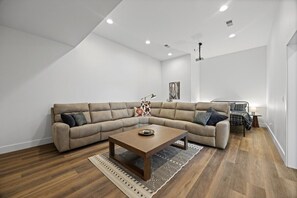 TV connectée, cheminée