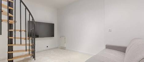 Televisión y oficina