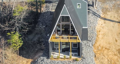 Hunters Ridge | Rustic A-Frame | Mtn Views + Goats!