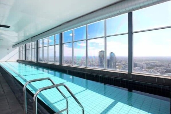 Piscine couverte