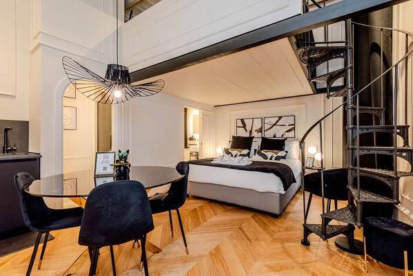 2 bedrooms, Internet, bed sheets