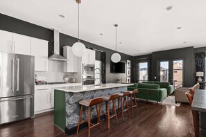 Fridge, microwave, dishwasher, coffee/tea maker