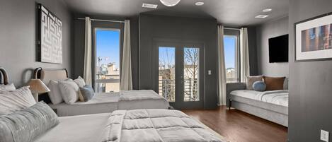 4 habitaciones, tabla de planchar con plancha y wifi