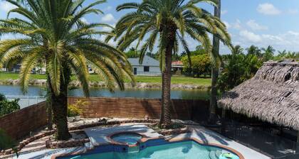 Miami 5BR Pool Home ● BBQ ● Pool ● Coffee Bar ● Kid-Friendly ● Whirlpool Tub