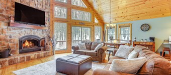 Hike, Ski & Raft: Terra Alta Cabin w/ Large Deck