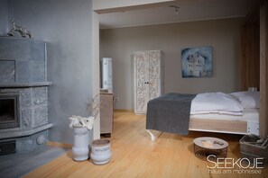 2 makuuhuonetta, silitysrauta/-lauta, ilmainen Wi-Fi, vuodevaatteet