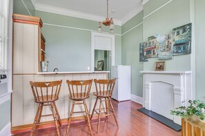 Interior - Stay & Play: New Orleans Apt Near Downtown (New Orleans)