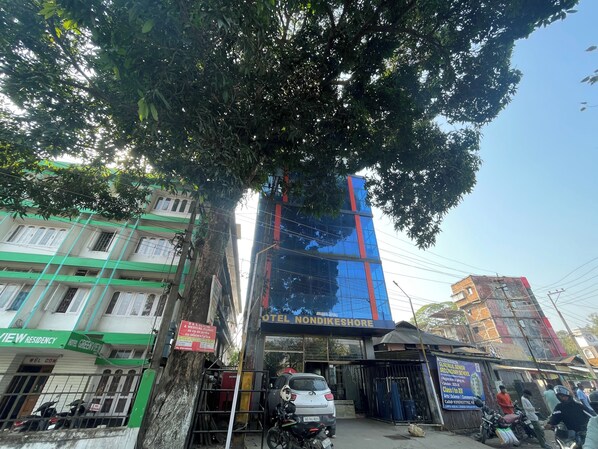 Free self-parking
