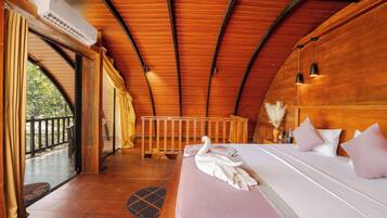 2 bedrooms, soundproofing, iron/ironing board, free WiFi