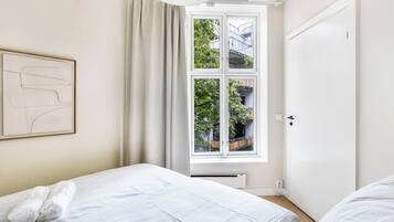 1 sovrum, strykjÀrn/strykbrÀda och internet