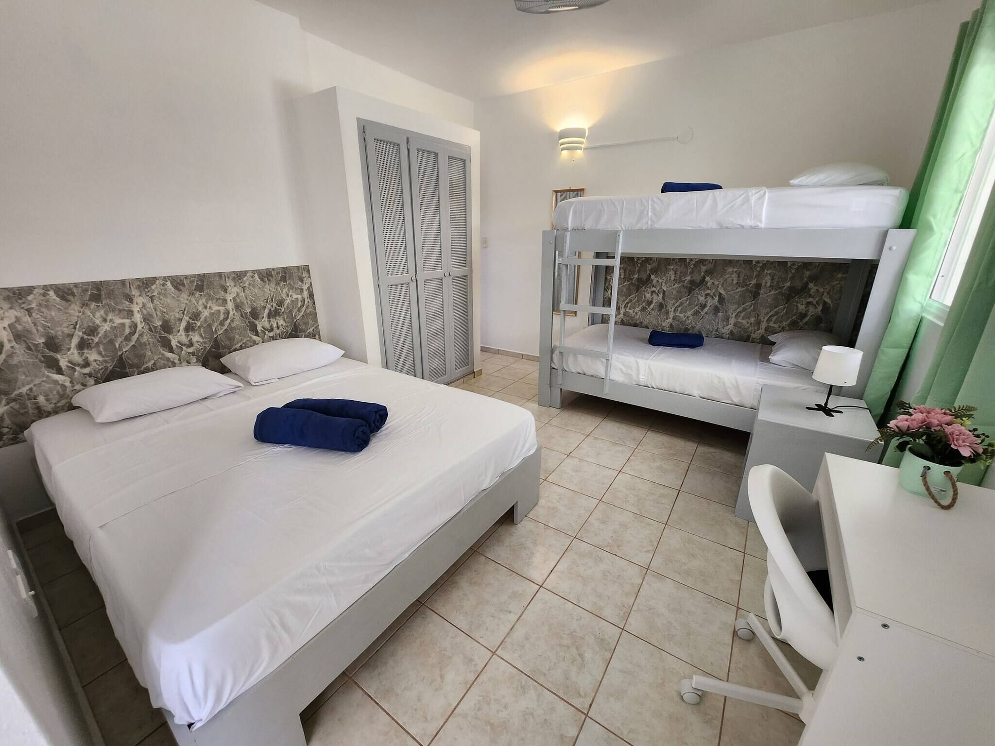 1 bedroom, Internet, bed sheets