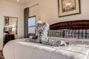 4 chambres, fer et planche à repasser, Wi-Fi gratuit, draps fournis