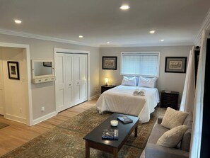 1 chambre, bureau, fer et planche à repasser, Wi-Fi