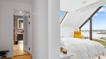 2 chambres, fer et planche à repasser, lit parapluie, Wi-Fi gratuit
