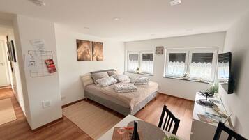 1 Schlafzimmer, kostenloses WLAN, Bettwäsche