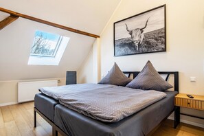 2 habitaciones, tabla de planchar con plancha y wifi gratis 