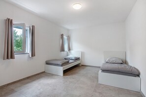 1 chambre, Wi-Fi gratuit, draps fournis