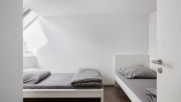 3 quartos, Wi-Fi de cortesia, roupa de cama