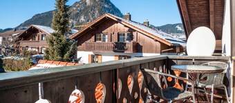 Apartment 'Carlina' with Mountain View, Balcony and Wi-Fi