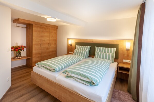 1 bedroom, free WiFi - Apartment 'Rhön' with Shared Terrace, Shared Garden and Wi-Fi (Wächtersbach)