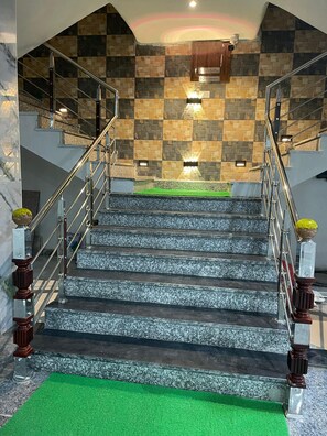Staircase - Hotel Paradise - Chandigarh (Chandigarh)