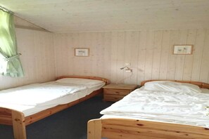 2 bedrooms, travel cot - Ferienhaus mit Sauna im Ferienpark Mirow (Granzow)