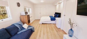 1 室のベッドルーム、WiFi、ベッドシーツ