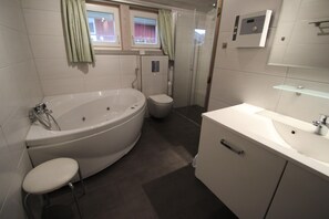 Dusche, Whirlpool