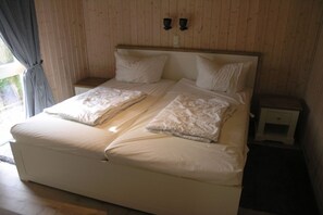 2 多间卧室、旅行婴儿床、免费 WiFi