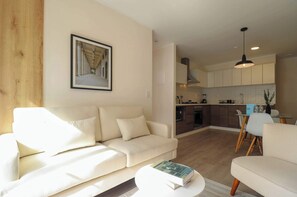 TV, offices - w* | Unique 2BR w/ Balcony in Barranco (Lima)