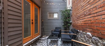 Trendy House close to Downtown