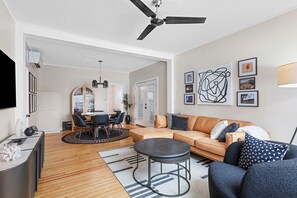 Smart TV, studio, monitor per computer