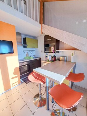 Dining - Ocean Garden ~ Near Beach & Casino, Pool (Vaux-sur-Mer)