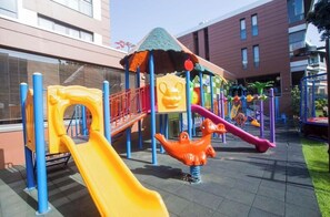 Children's play area - outdoor