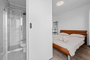 4 Schlafzimmer, kostenloses WLAN, Bettwäsche