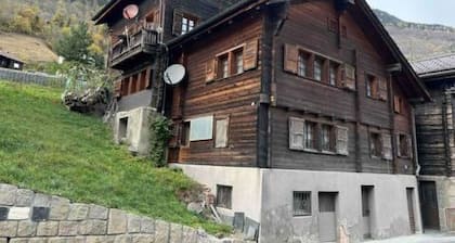 Herrliche Wohnung für 8 Gäste mit W-LAN, TV, Balkon und Haustiere erlaubt