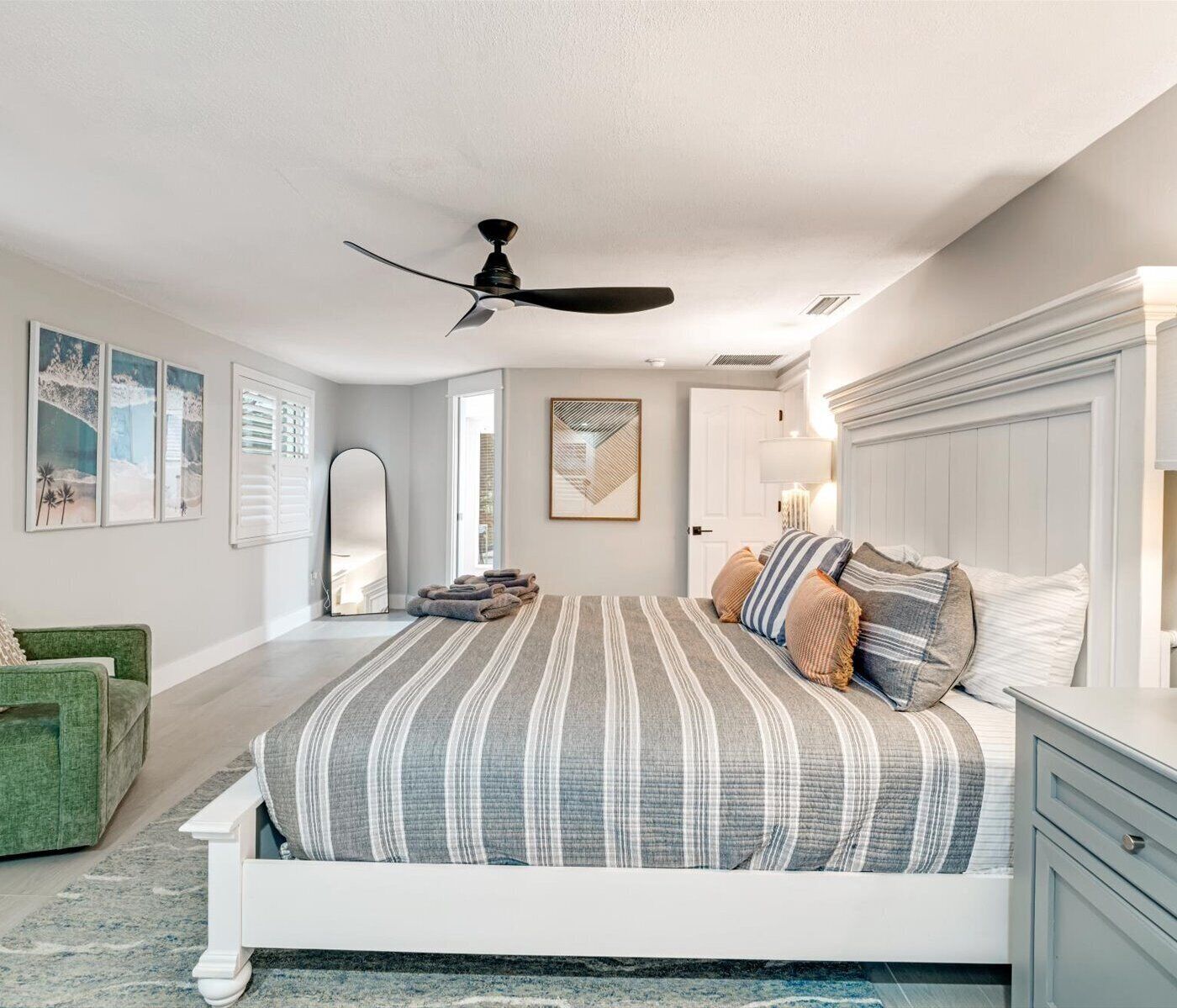 Classic Room | Premium bedding, iron/ironing board, travel cot, free WiFi