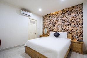 Deluxe Double Room, City View