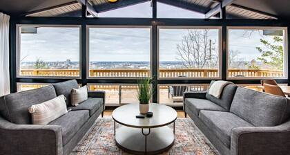 Luxurious Retreat w/ Stunning Views | Sleeps 16