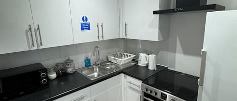 Fridge, microwave, oven, coffee/tea maker
