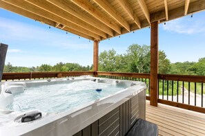 مغطس سبا خارجي