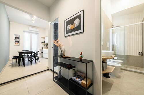 Marsala Apartment at Central Station