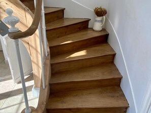 Interior - Spacious family home near Orleans, quiet with garden (Loury)