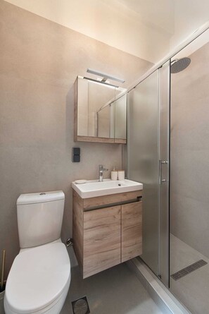 Hair dryer, towels - Fanis City Apartment (Ρόδος)